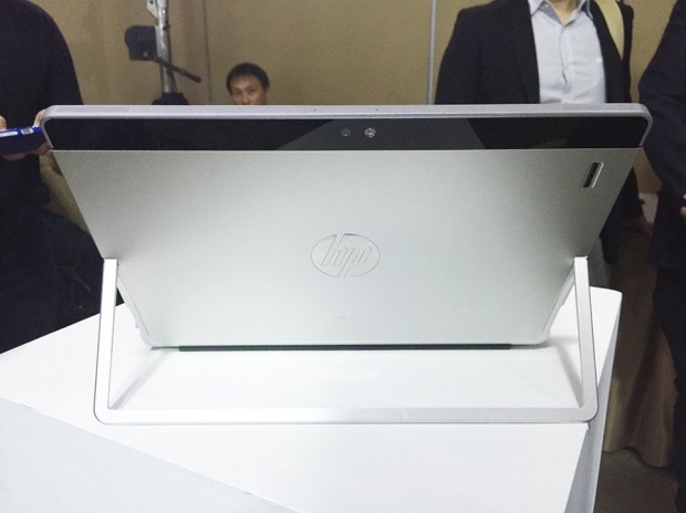 เปิดตัวสินค้าไฮเทคสุดล้ำ HP Elite X2 พร้อมท้าชน Surface