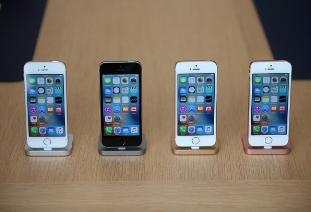 Apple นำ iPhone SE มาขายอีกครั้ง พร้อมลดราคาเหลือ 249 เหรียญฯ เท่านั้น
