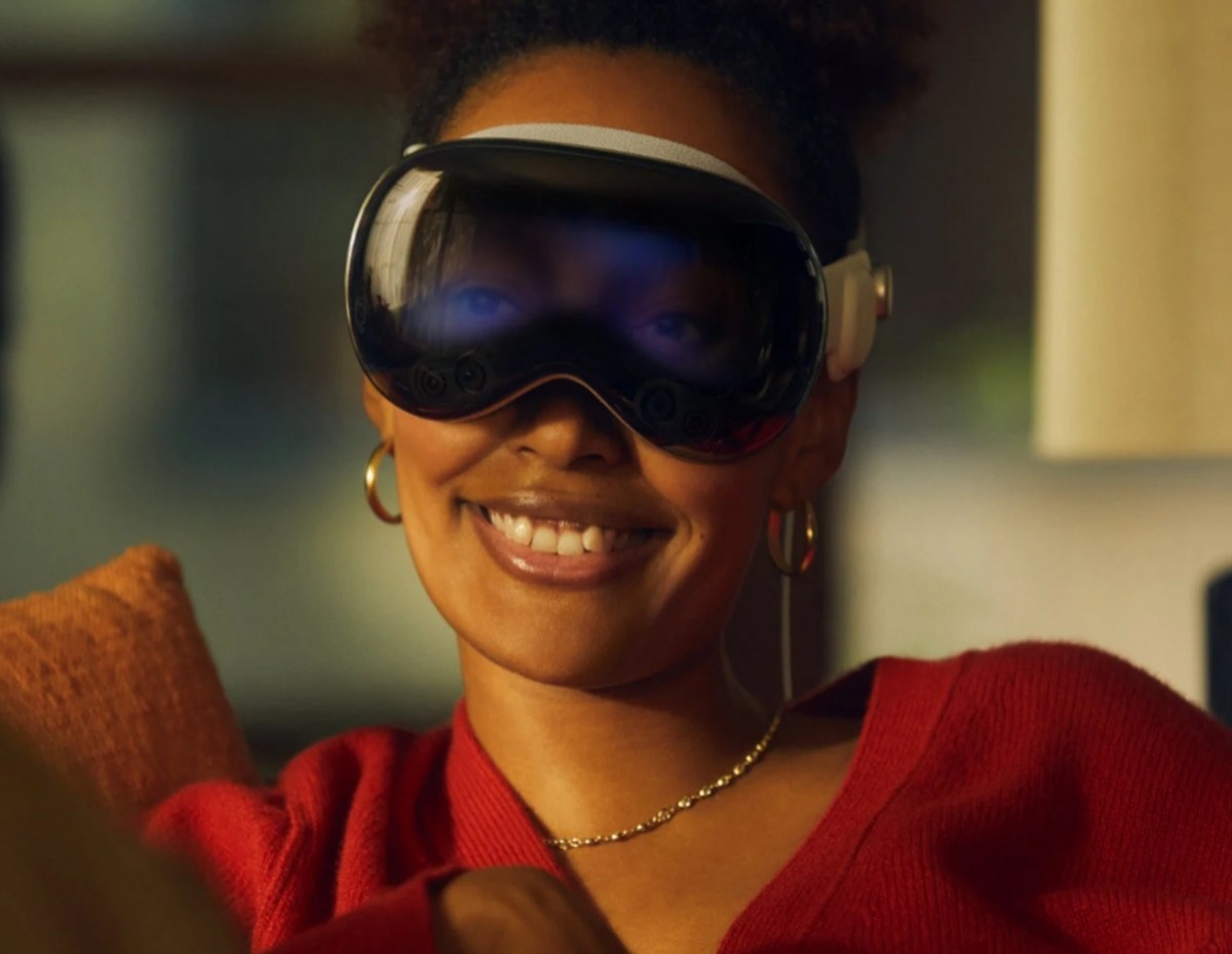เพราะอะไรใส่ Apple Vision Pro เวียนหัวน้อยกว่าแว่น VR อื่นๆ